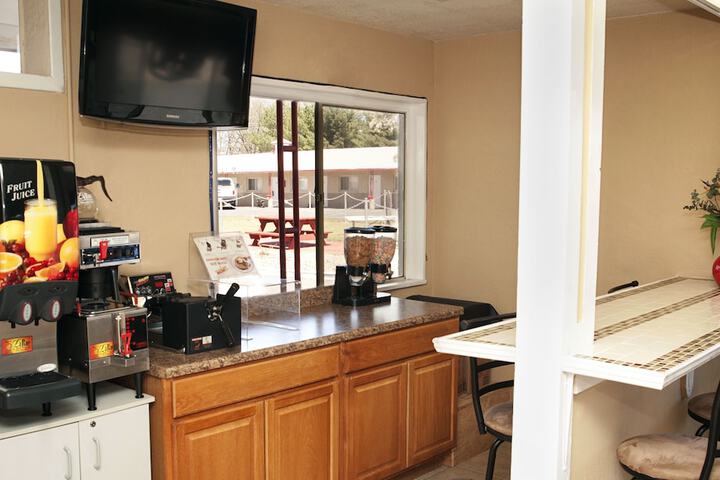 Budget Inn and Suites Colby