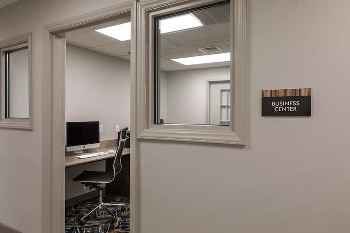 Business Center 97 of 98