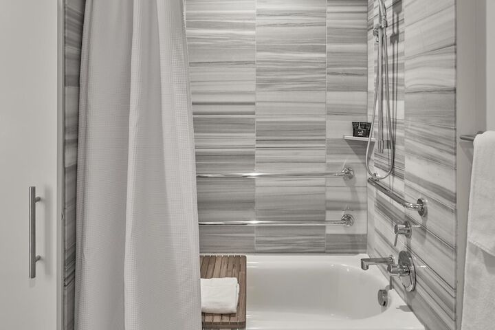 Hyatt Centric The Pike Long Beach