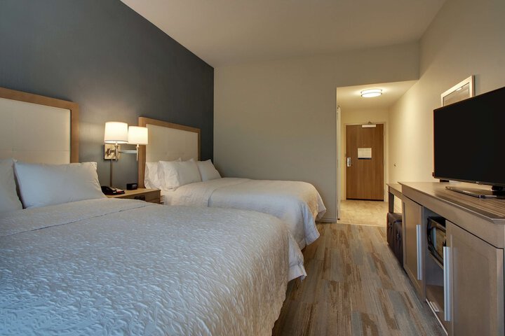Hampton Inn Sneads Ferry North Topsail Beach