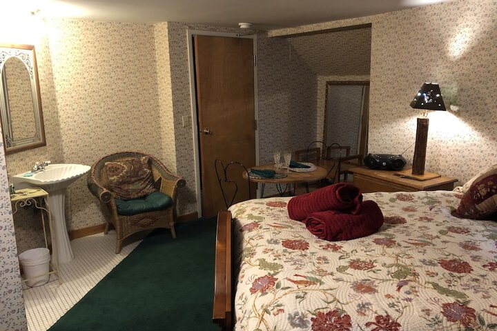 Room 29 of 40