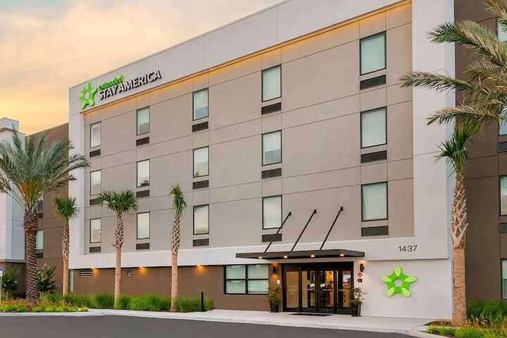 Hotel 4 of 37