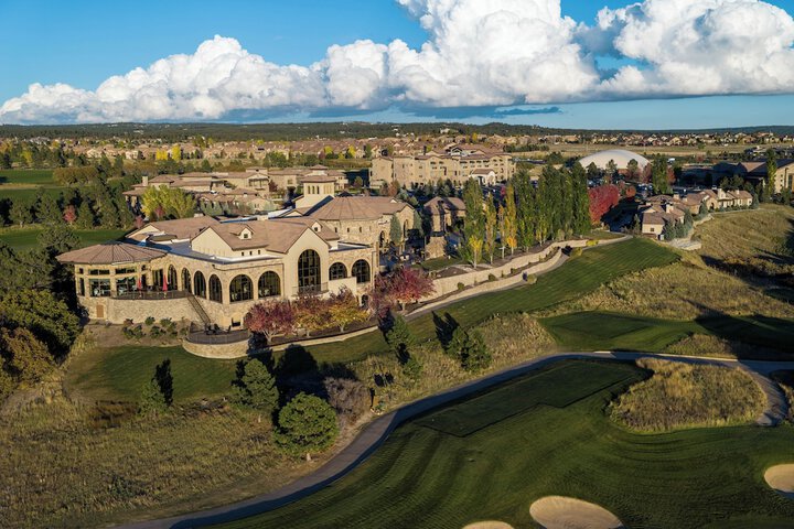 Flying Horse Resort & Club