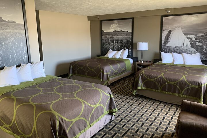 Room 43 of 60