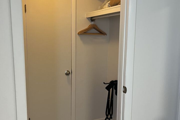 Room 69 of 83