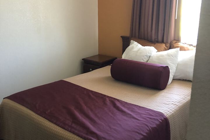 Room 22 of 47