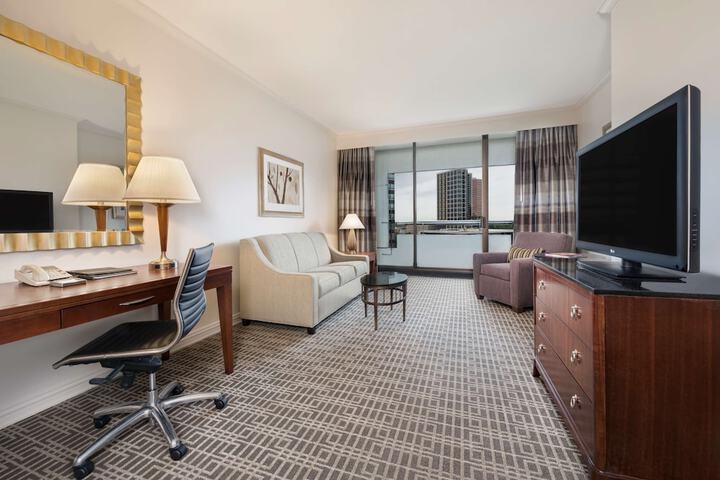 Room 18 of 62