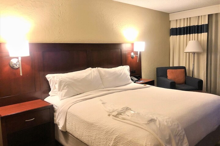 Room 19 of 63