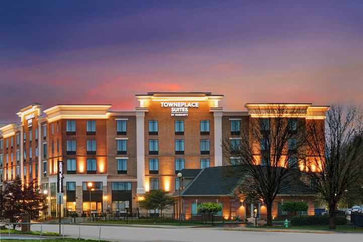 Hotel 5 of 54