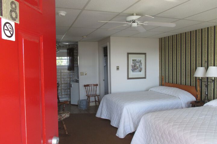 Long Beach Motor Inn