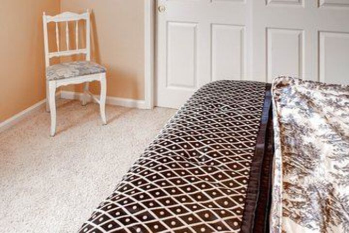 Paso City View 3 Br Home by RedAwning
