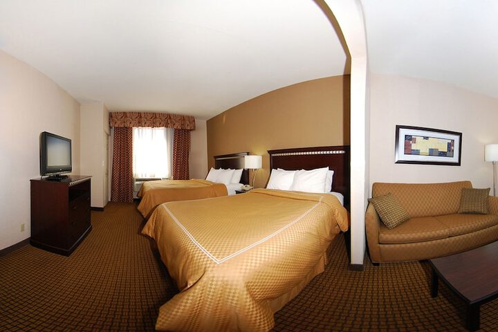 Room 18 of 35