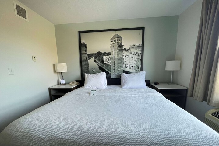Room 49 of 67