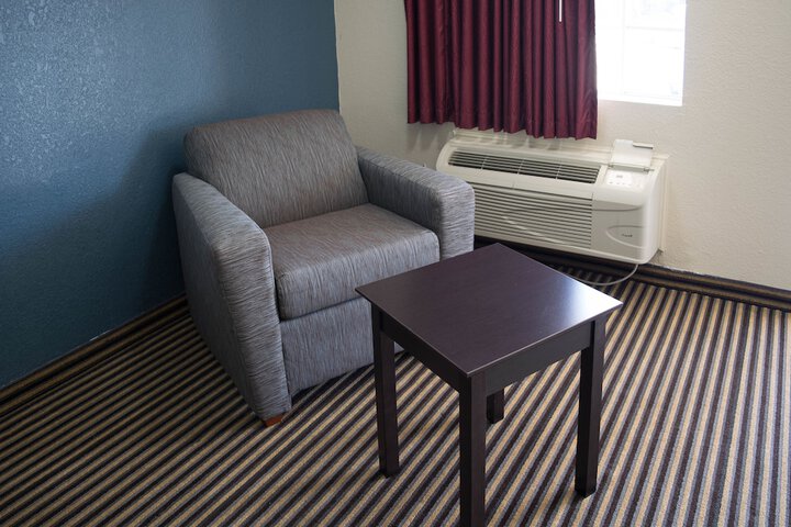 Room 27 of 41