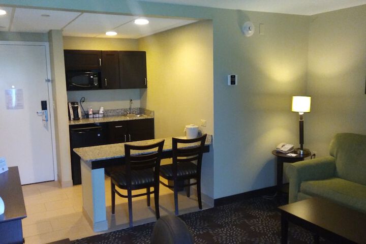 Room 13 of 69