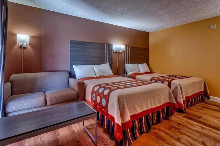 SIESTA MOTEL