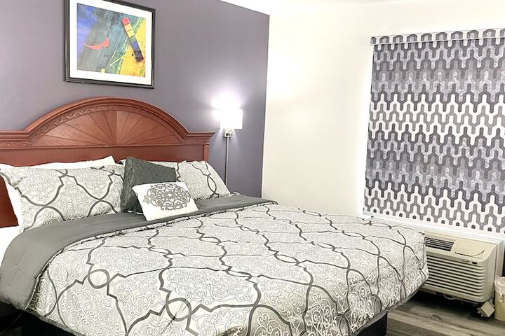 Grand Vista Hotel and Suites