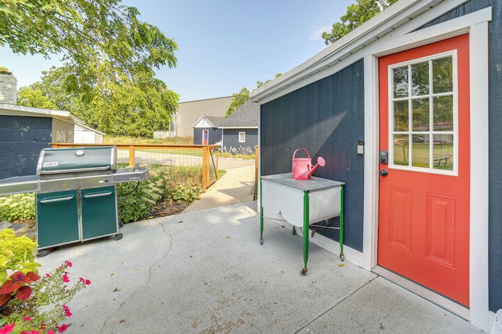 city Girl Farmhouse in Hudsonville w / Hot Tub