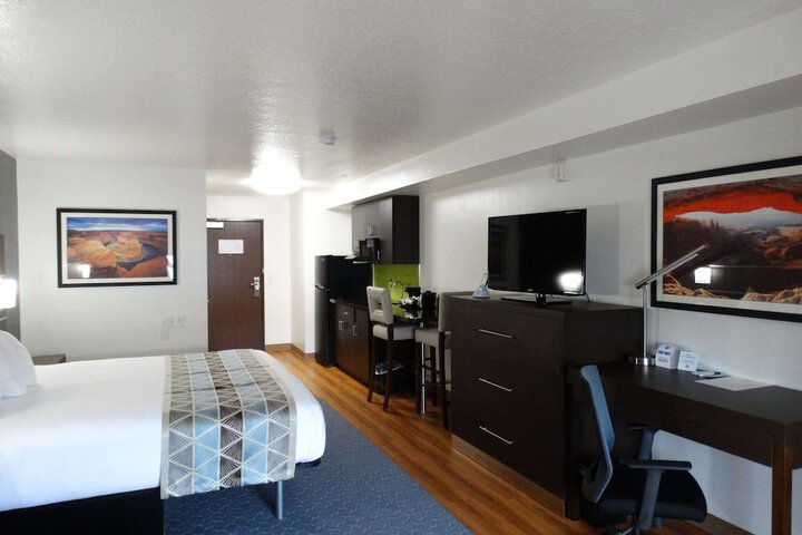 Room 31 of 40