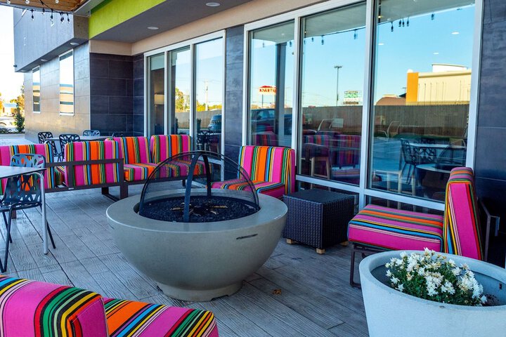Terrace/Patio 31 of 33
