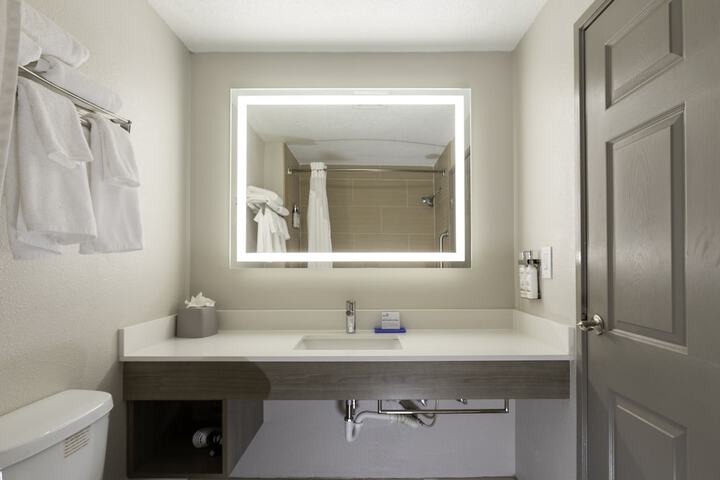 Room 18 of 59