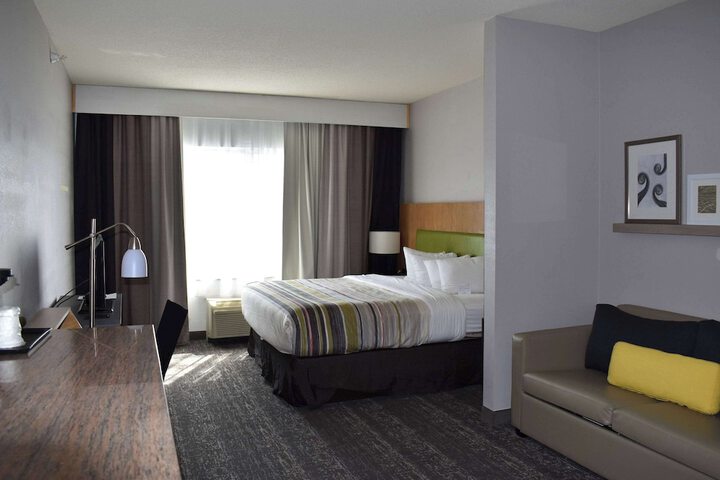 Country Inn & Suites by Radisson Hagerstown, MD