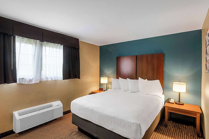 Room 35 of 50