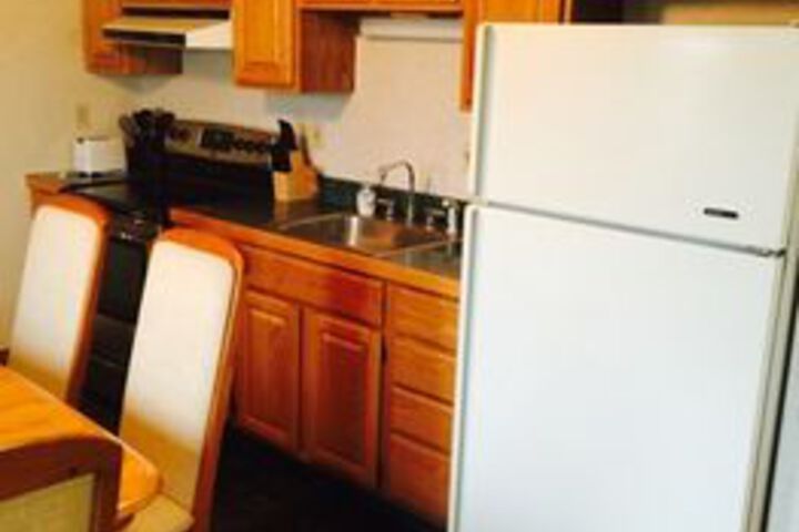 Goodfellos Suites