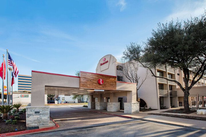 Hotel 3 of 45