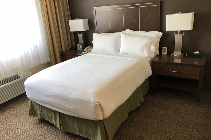 Room 18 of 42
