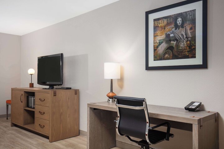 Room 29 of 63
