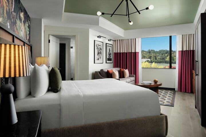 The Somm Hotel & Spa Autograph Collection