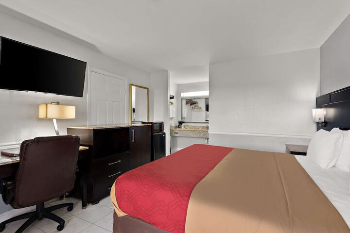 Econo Lodge Princess Anne