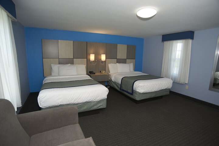 Room 53 of 83