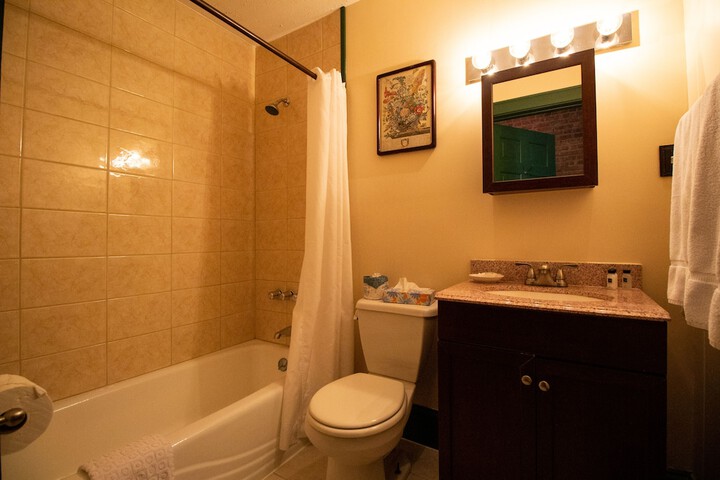 Beekman Arms and Delamater Inn