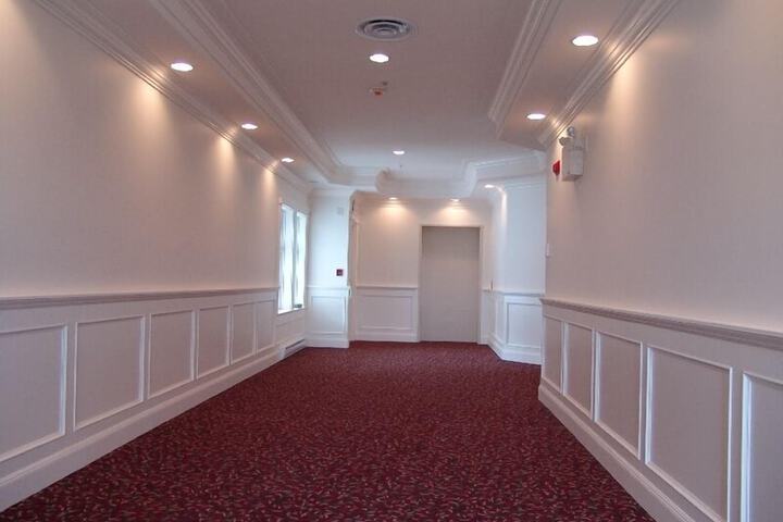 Ballroom/Hall 38 of 40