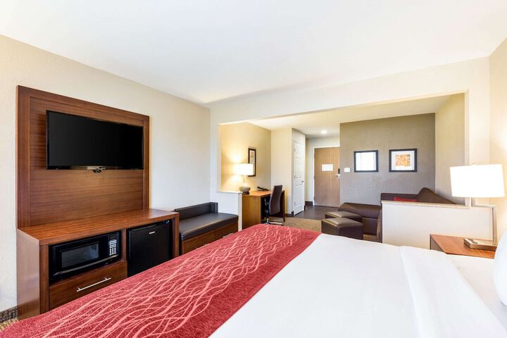 Room 11 of 31