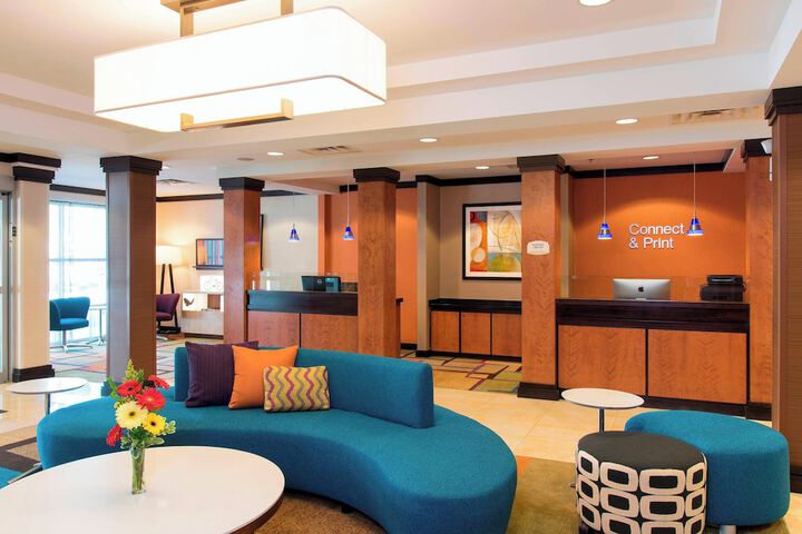 Hotel Interior 10 of 32