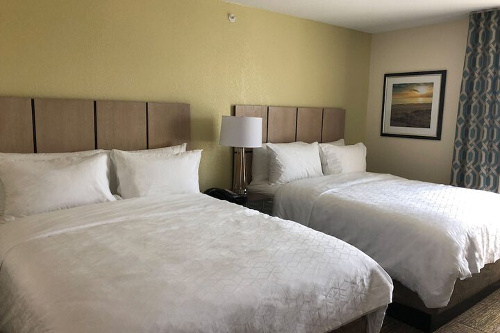 Room 52 of 74