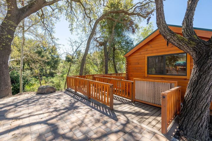 Casa de Fruta Cabins Inn & RV Park