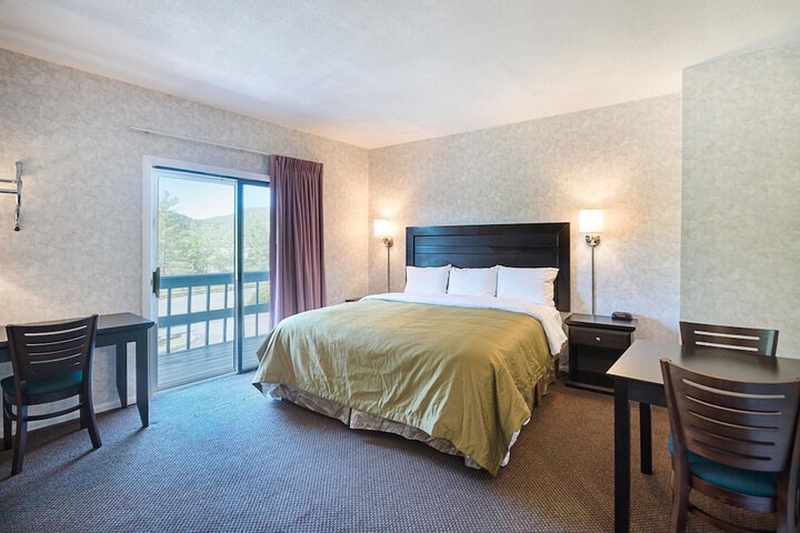 Room 15 of 27