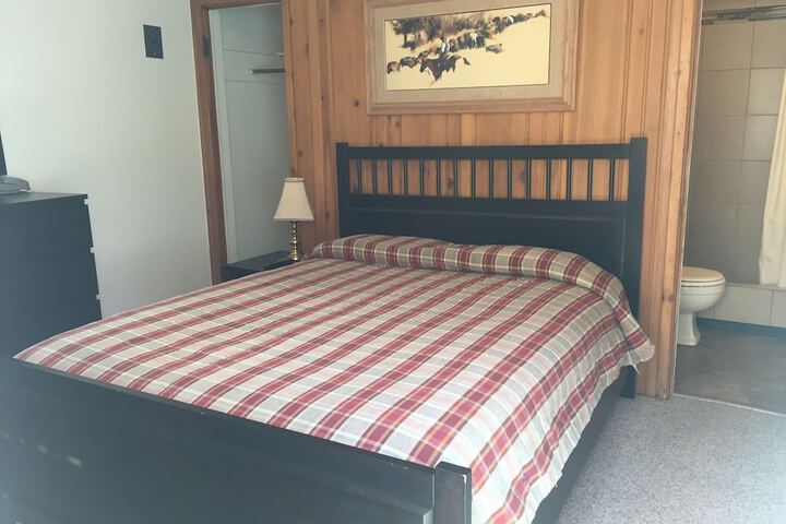 Room 12 of 41