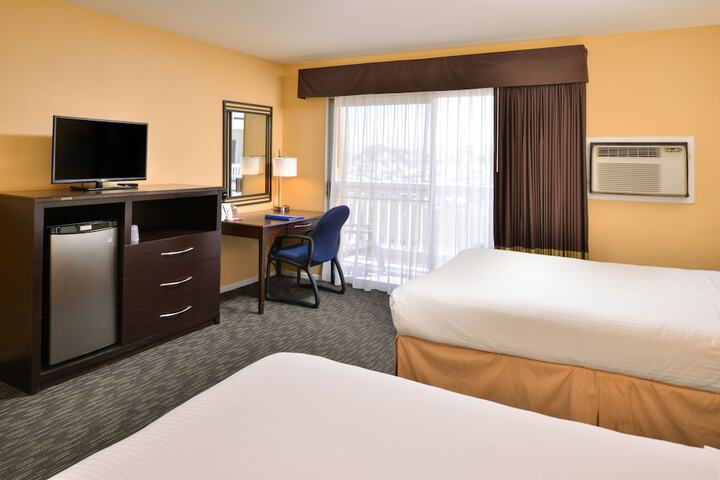 Room 16 of 43