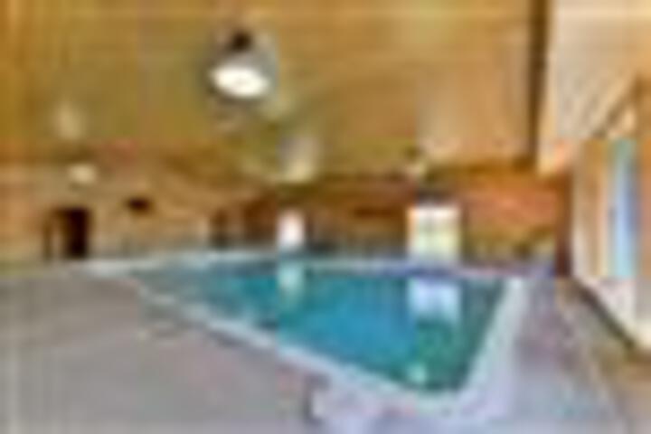 Pool 15 of 72