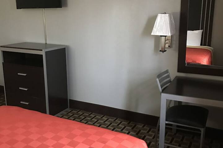 Express Inn