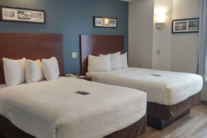 Baymont by Wyndham Flat Rock