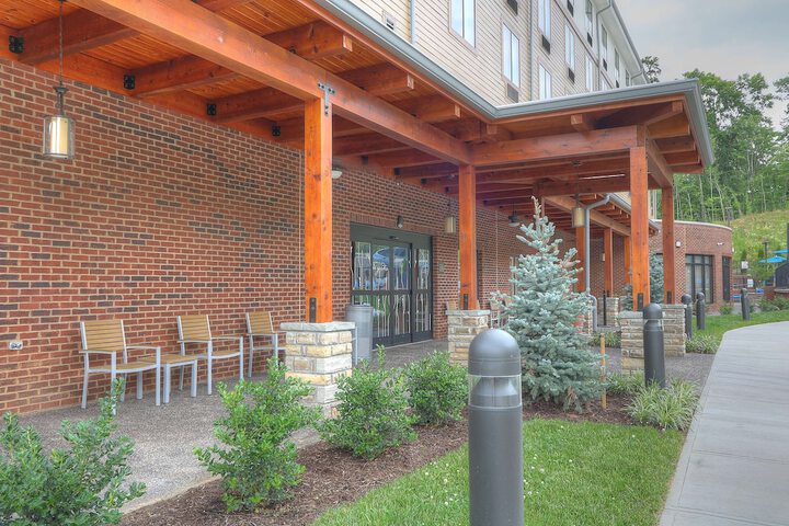 Hotel 6 of 85