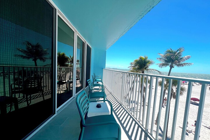 Lani Kai Beachfront Resort
