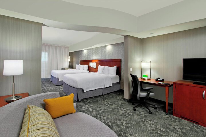 Courtyard by Marriott Victoria