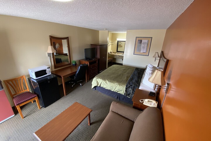 Room 34 of 35